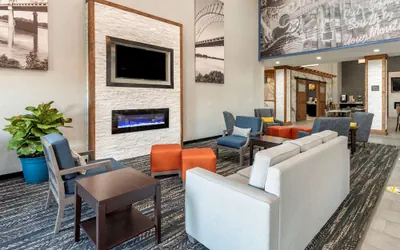 Photo 4 - Comfort Suites West Memphis I-40 I-55