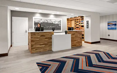 Photo 5 - Hampton Inn & Suites Fairbanks