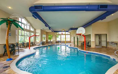 Photo 2 - Sleep Inn & Suites Madison - Monona