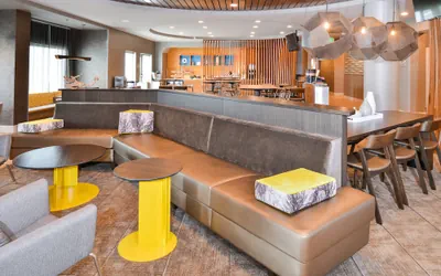 Photo 3 - SpringHill Suites by Marriott Fairfax Fair Oaks