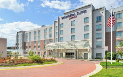 Photo 2 - SpringHill Suites by Marriott Fairfax Fair Oaks