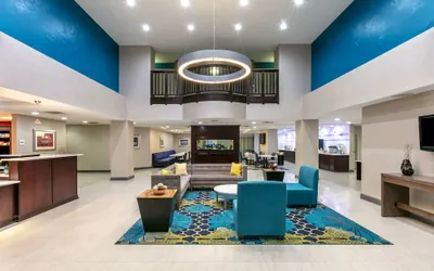 Photo 3 - La Quinta Inn & Suites by Wyndham Horn Lake / Southaven Area