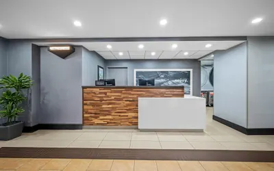 Photo 4 - Hampton Inn & Suites Ft. Lauderdale West-Sawgrass/Tamarac
