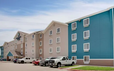 Photo 2 - WoodSpring Suites Texas City