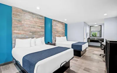 Photo 5 - SureStay Hotel by Best Western Buena Park Anaheim