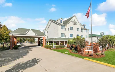 Photo 2 - Country Inn & Suites by Radisson, Covington, LA