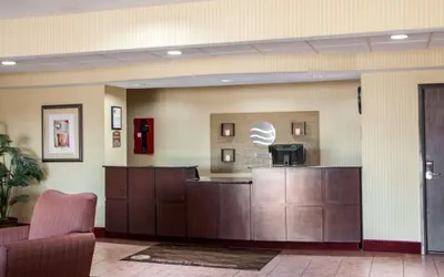 Photo 4 - Comfort Inn & Suites Harrisonville