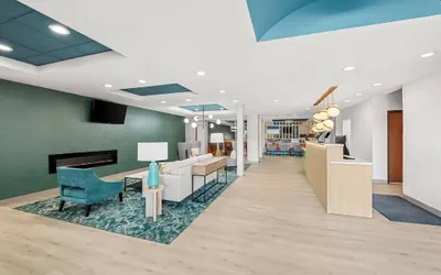 Photo 4 - Comfort Suites Sanford