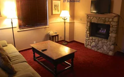Photo 5 - Saddleback Inn