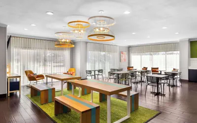 Photo 2 - Spark by Hilton Pearland