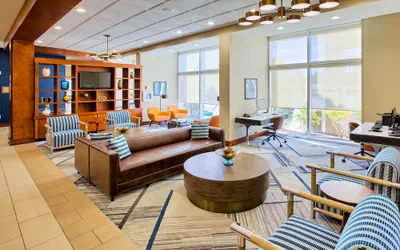 Photo 3 - Four Points By Sheraton Raleigh Durham Airport