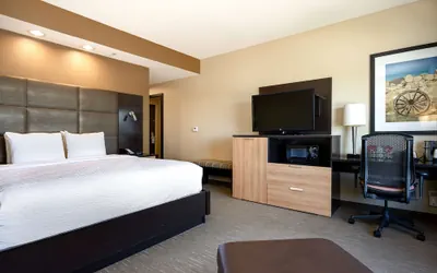 Photo 5 - Best Western Premier Bryan College Station