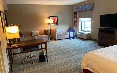 Photo 4 - Hampton Inn & Suites Orlando-Apopka