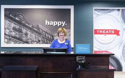 Photo 3 - Hampton Inn & Suites Rochester-North