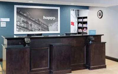 Photo 4 - Hampton Inn & Suites Rochester-North