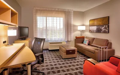 Photo 2 - TownePlace Suites by Marriott Omaha West