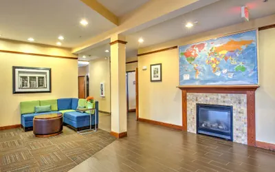 Photo 4 - Comfort Suites Urbana Champaign, University Area