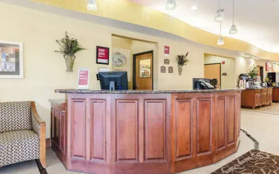 Photo 3 - Comfort Suites Salina South