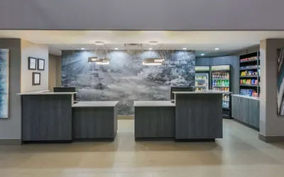 Photo 5 - La Quinta Inn & Suites by Wyndham Sulphur Springs