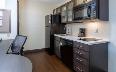 Photo 5 - Candlewood Suites Kalamazoo Se by IHG