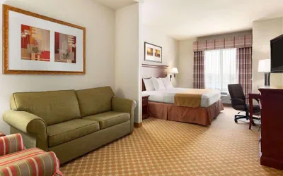 Photo 5 - Country Inn & Suites by Radisson, Tifton, GA