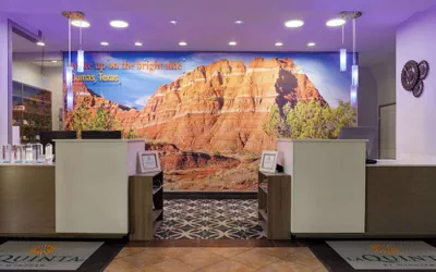 Photo 3 - La Quinta Inn & Suites by Wyndham Dumas