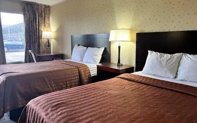 Photo 5 - Travelodge by Wyndham Seymour
