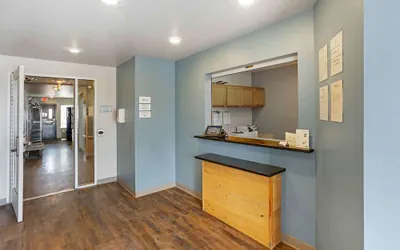 Photo 3 - Extended Stay America Select Suites - Salt Lake City - West Valley City