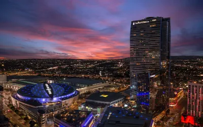 Photo 2 - JW Marriott Los Angeles L.A. LIVE