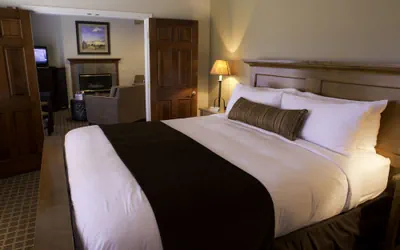Photo 5 - Pine Ridge Inn