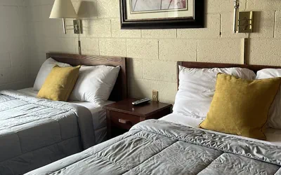 Photo 5 - Midtown Inn & Suites