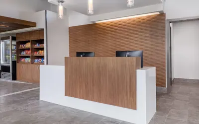 Photo 3 - Wingate by Wyndham Geneva at SPIRE Academy
