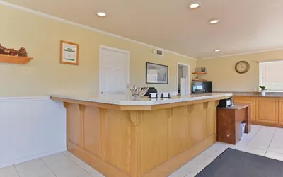 Photo 5 - Cayucos Beach Inn