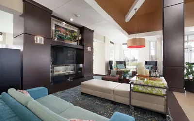 Photo 4 - Hilton Garden Inn Fargo