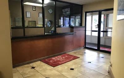 Red Carpet Inn