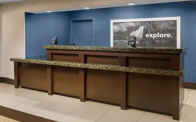 Photo 4 - Hampton Inn & Suites Thousand Oaks, CA