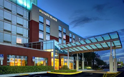 Photo 2 - Hyatt Place Ft. Lauderdale Airport & Cruise Port