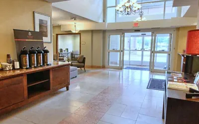 Photo 3 - Country Inn & Suites by Radisson, Dearborn, MI