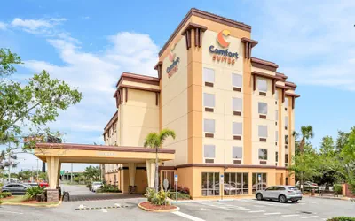 Comfort Suites Orlando International Airport