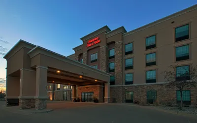 Hampton Inn & Suites St. Cloud, MN
