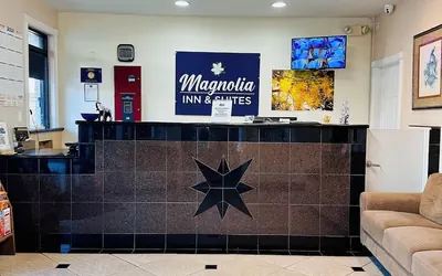 Photo 4 - Magnolia Inn And Suites