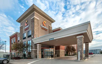Photo 2 - Comfort Suites Manhattan
