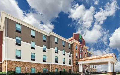 Photo 2 - Holiday Inn Express Hotel & Suites PORT ARTHUR by IHG