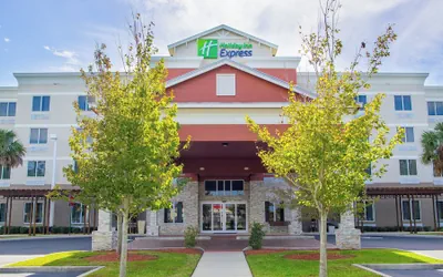 Photo 2 - Holiday Inn Express & Suites Palm Bay by IHG