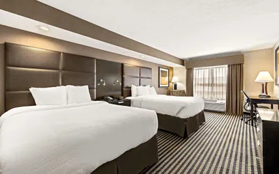 Photo 3 - Sonesta Essential Indianapolis Airport