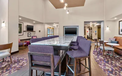 Photo 3 - Hampton Inn & Suites Flint/Grand Blanc