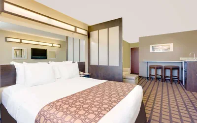 Photo 5 - Microtel by Wyndham Perry National Fairground Area I-75