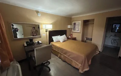 Photo 5 - Motel 6 Williams, AZ – Historic Route 66