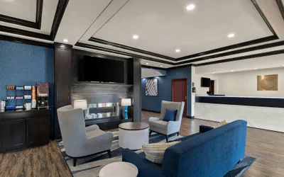 Photo 3 - Comfort Inn & Suites Atoka