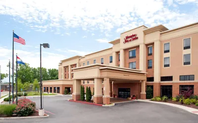 Photo 2 - Hampton Inn & Suites Columbia at University